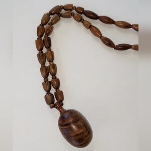 VTG WOOD NECKLACE